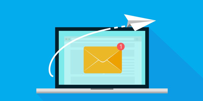 Liên hệ với nhà cái qua email